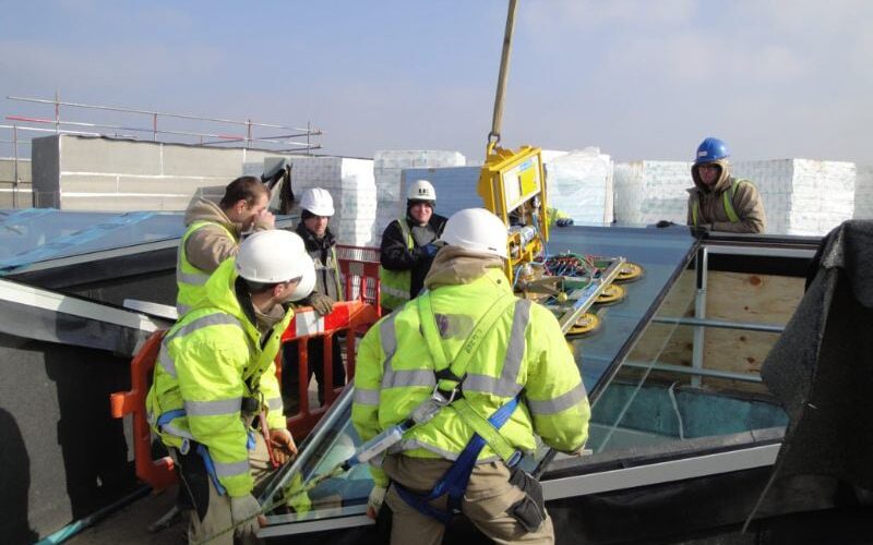 bespoke-glazing-for-university-building-in-hertfordshire