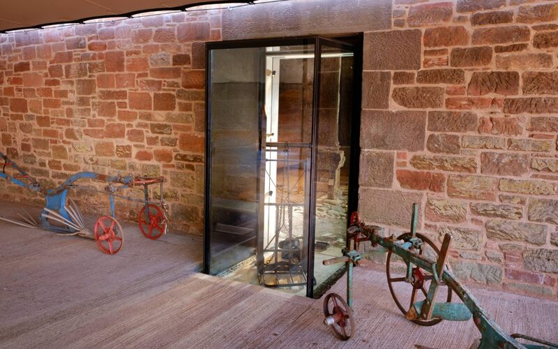 Display Oriel Windows in East Lothian - Papple Steading - IQ Projects