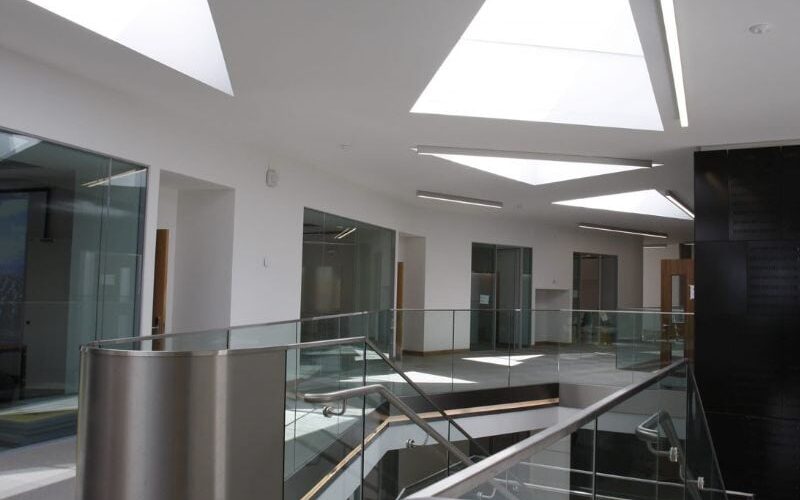 triangle-shaped-rooflights-for-university-building